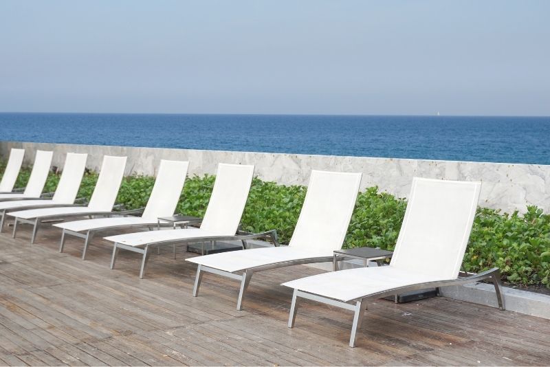 deck - pool